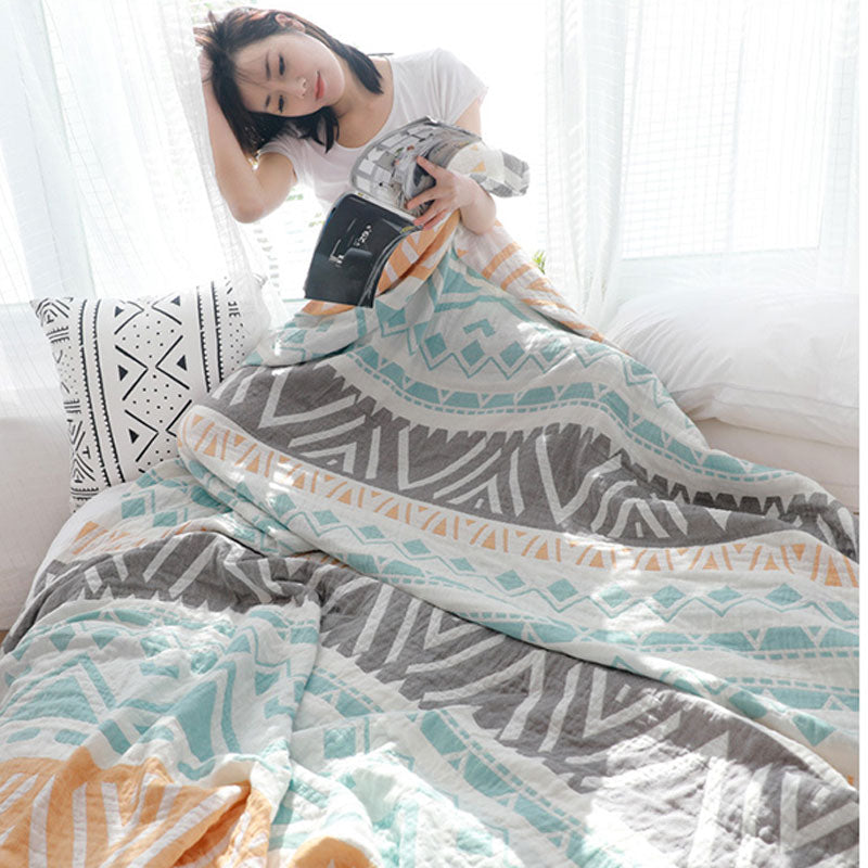 Lightweight Colorblock Cotton Bed Blanket | Soft & Cozy | Full/Queen Size