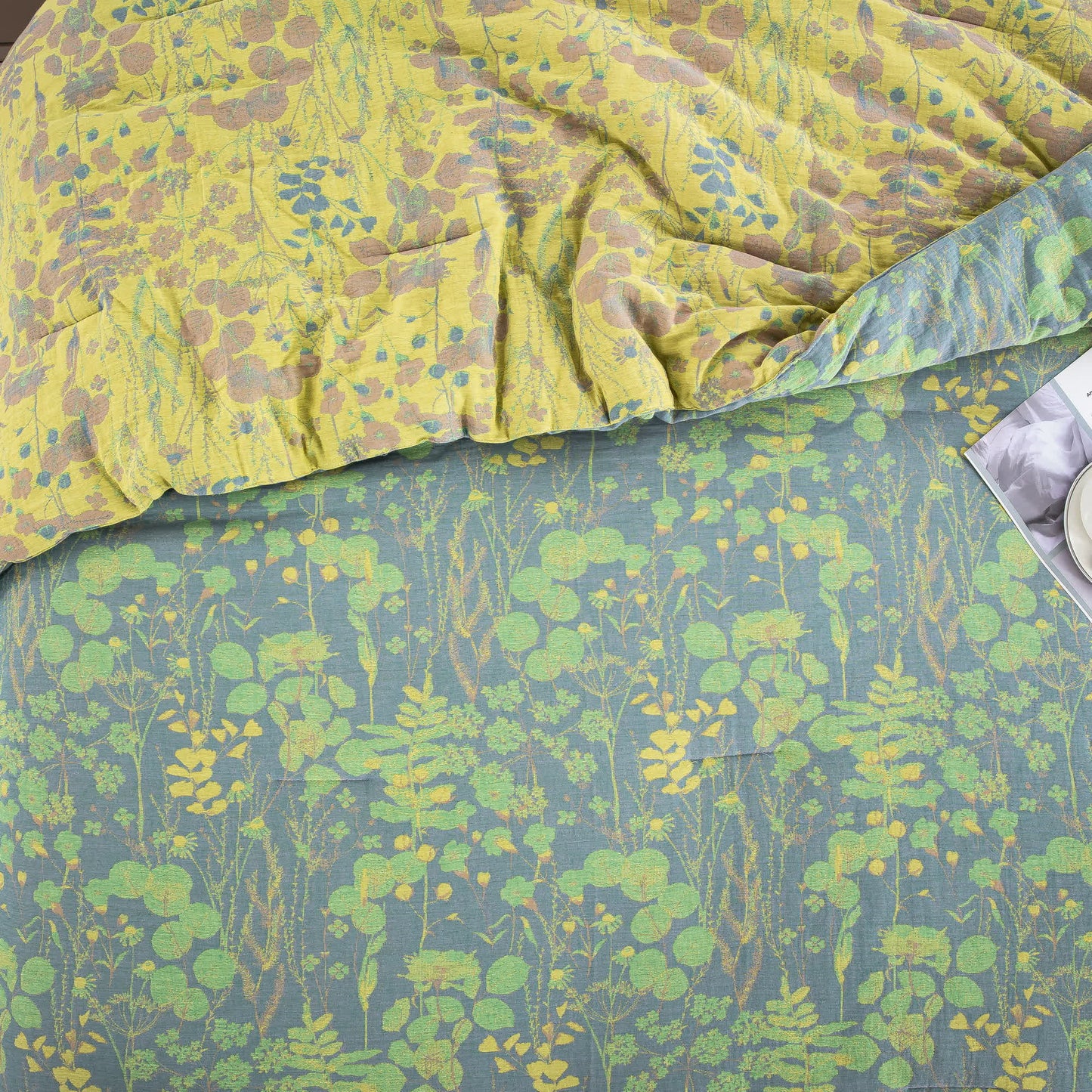Cotton Gauze Bedding Set | Organic Cotton with Jacquard Weave | Includes Quilt & 2 Pillowcases