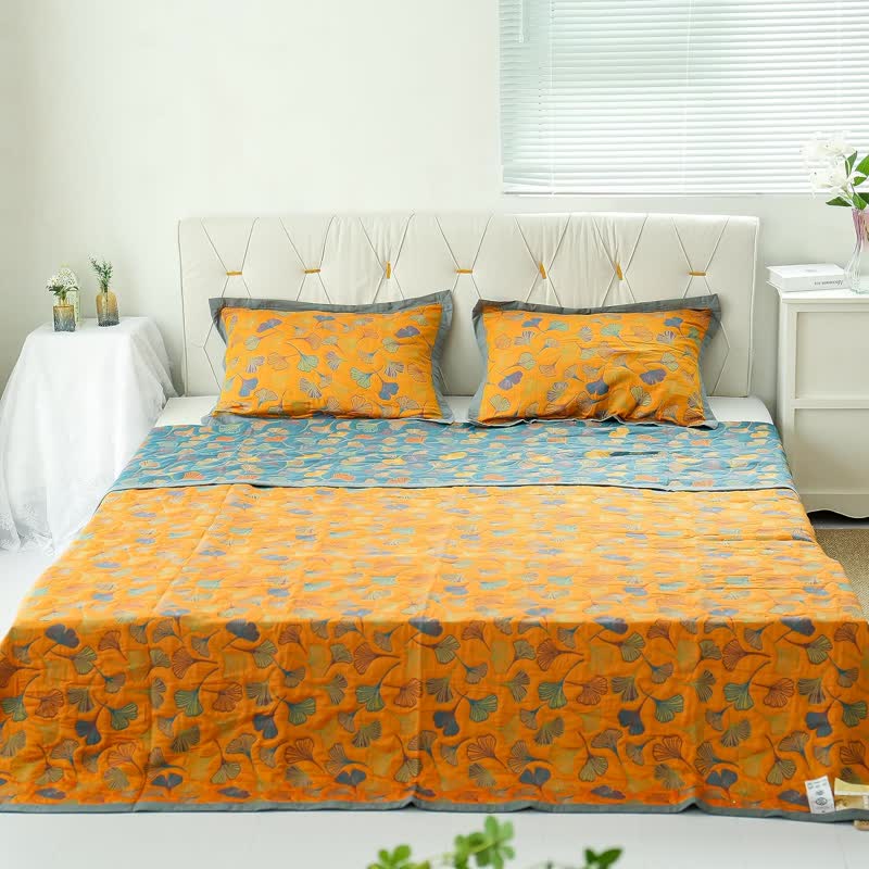 Ginkgo Leaf Quilt | 100% Combed Cotton | Reversible | Full/Queen/King Sizes