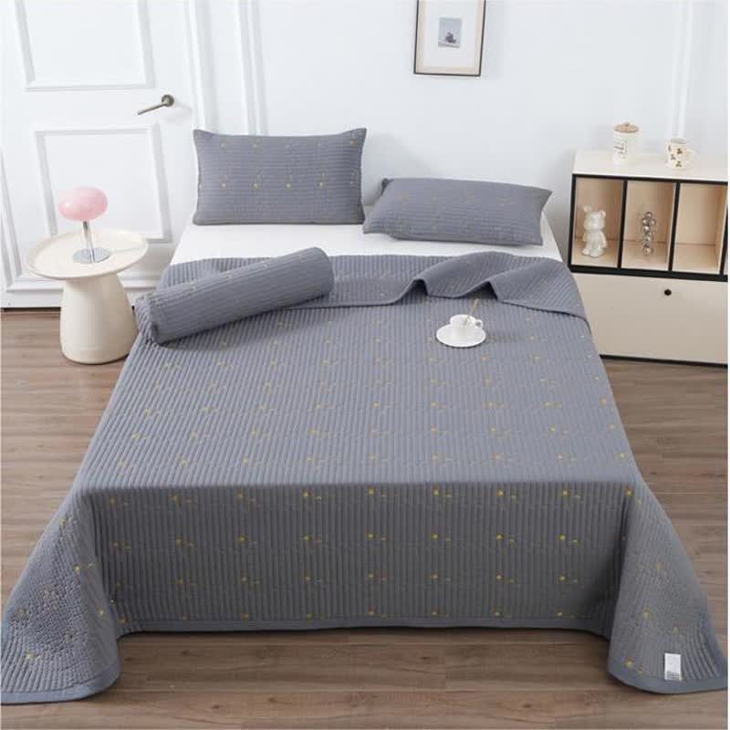 Moon & Star Quilt Set | Premium Polyester | Queen Size, 2 Pillowcases