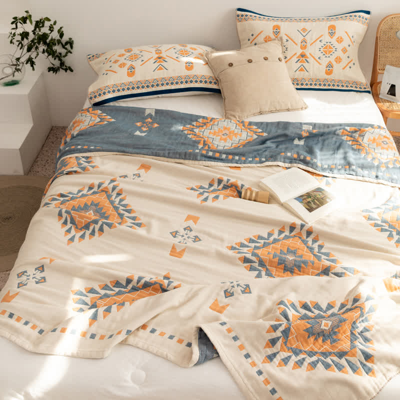 Bohemian Geometric Quilt | 100% Cotton | Full & Queen Sizes