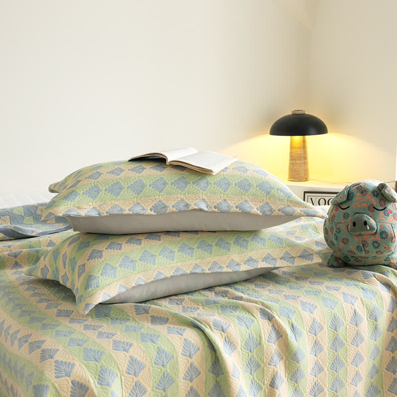 Cotton Gauze Summer Quilt | Refreshing Pine Design | Queen Size with Pillowcases