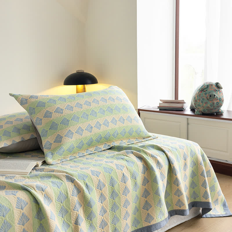 Cotton Gauze Summer Quilt | Refreshing Pine Design | Queen Size with Pillowcases