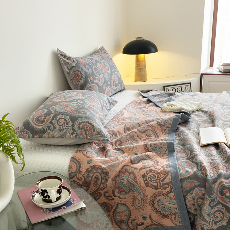 Cotton Gauze Summer Quilt | Eco-Friendly 100% Cotton | Available in Queen, Cal King, and King Sizes