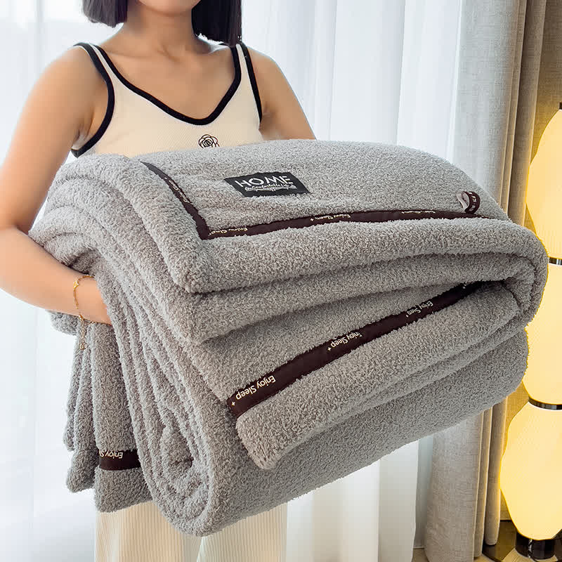 Fluffy Fleece Throw Blanket | Soft Polyester | Full Size 71"W x 86"L