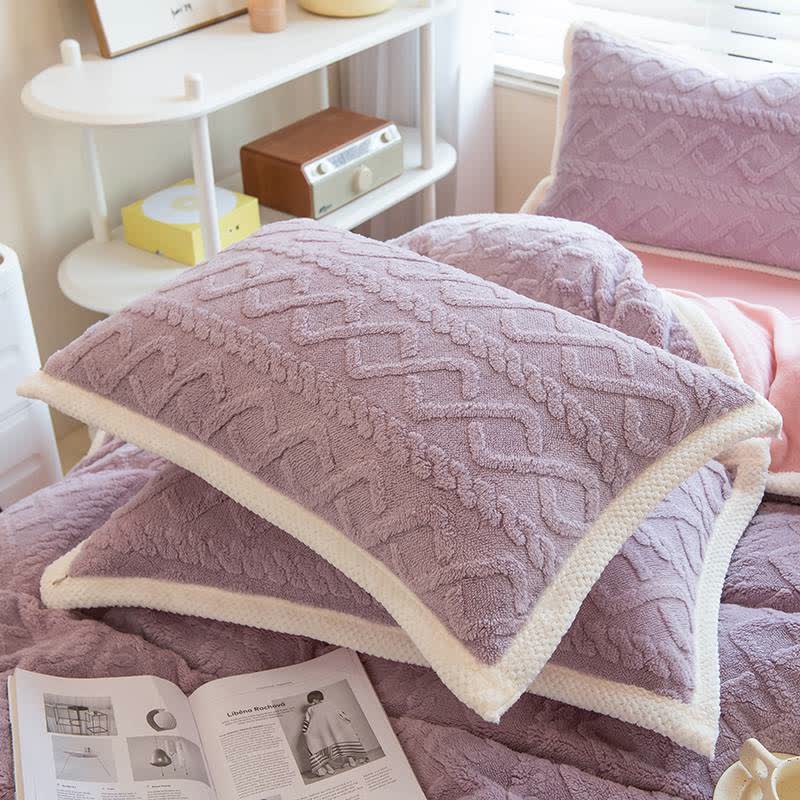 Diamond Texture Fleece Pillowcases | Soft Polyester | Set of 2