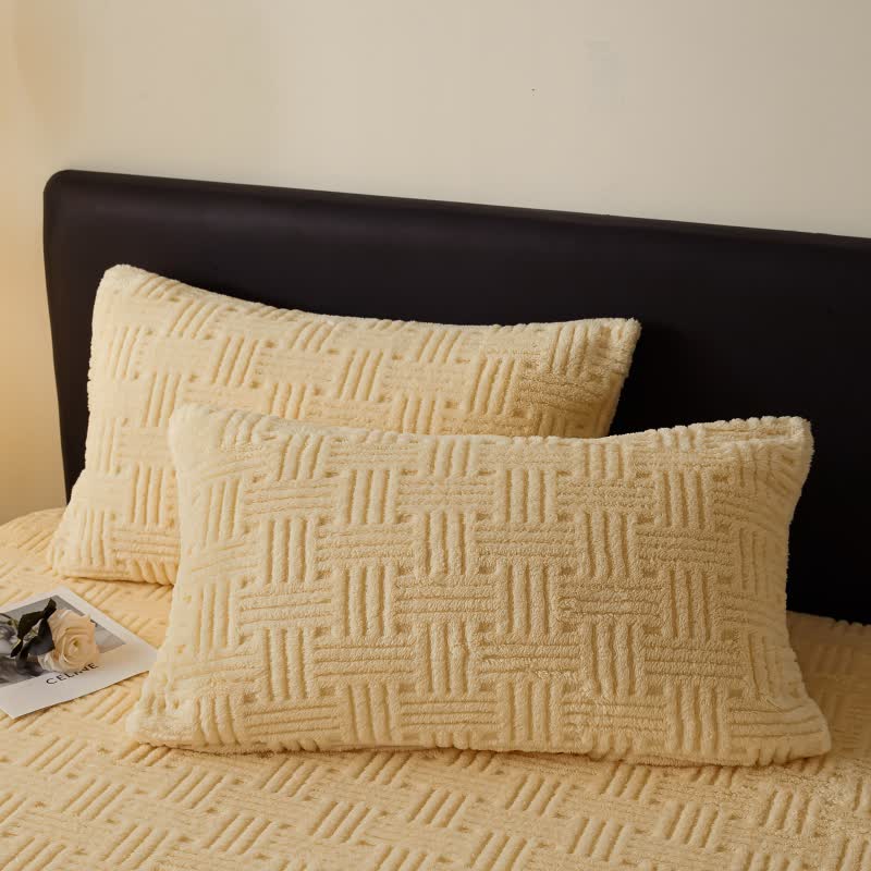 Fleece Throw Blanket | Soft Microfiber | Multiple Sizes