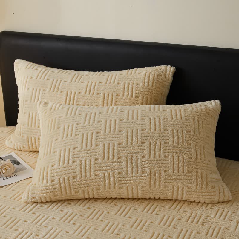 Fleece Throw Blanket | Soft Microfiber | Multiple Sizes