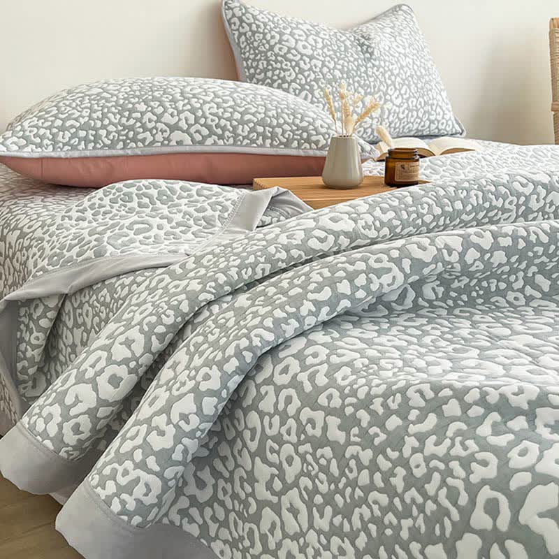 Leopard Print Coverlet Set | Soft Cotton-Polyester Blend | Twin, Full, Queen, King Options