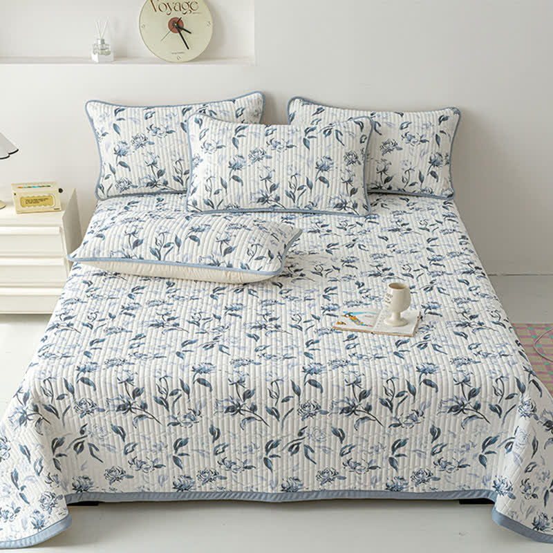 Rustic Flower Coverlet | Eco-Friendly Viscose Fiber | Full/Queen Set