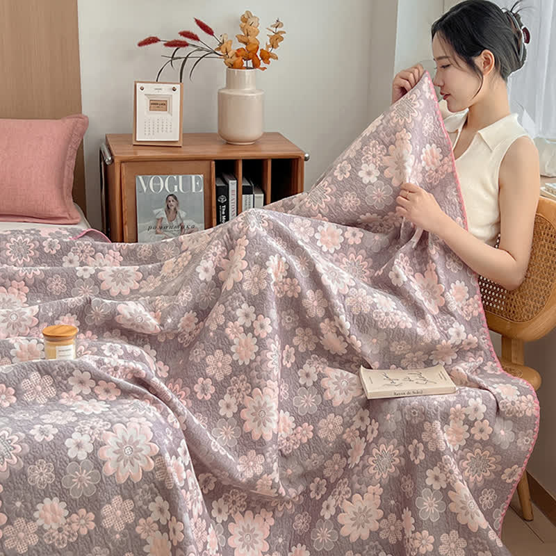 Reversible Cotton Coverlet | Floral Print | Twin, Full & Queen Sizes
