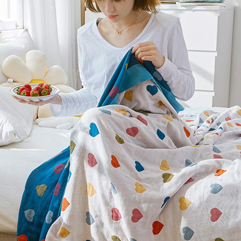 Reversible Quilt | 100% Organic Cotton | Full/Queen Size | Colorful Hearts