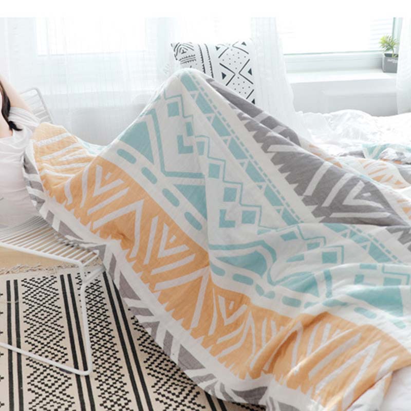Lightweight Colorblock Cotton Bed Blanket | Soft & Cozy | Full/Queen Size