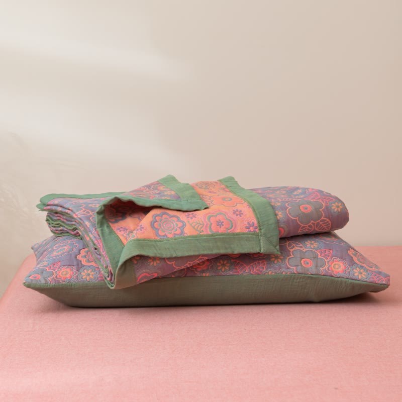 Reversible Floral Cotton Quilt | 100% Organic Cotton | Full/Queen/King Sizes