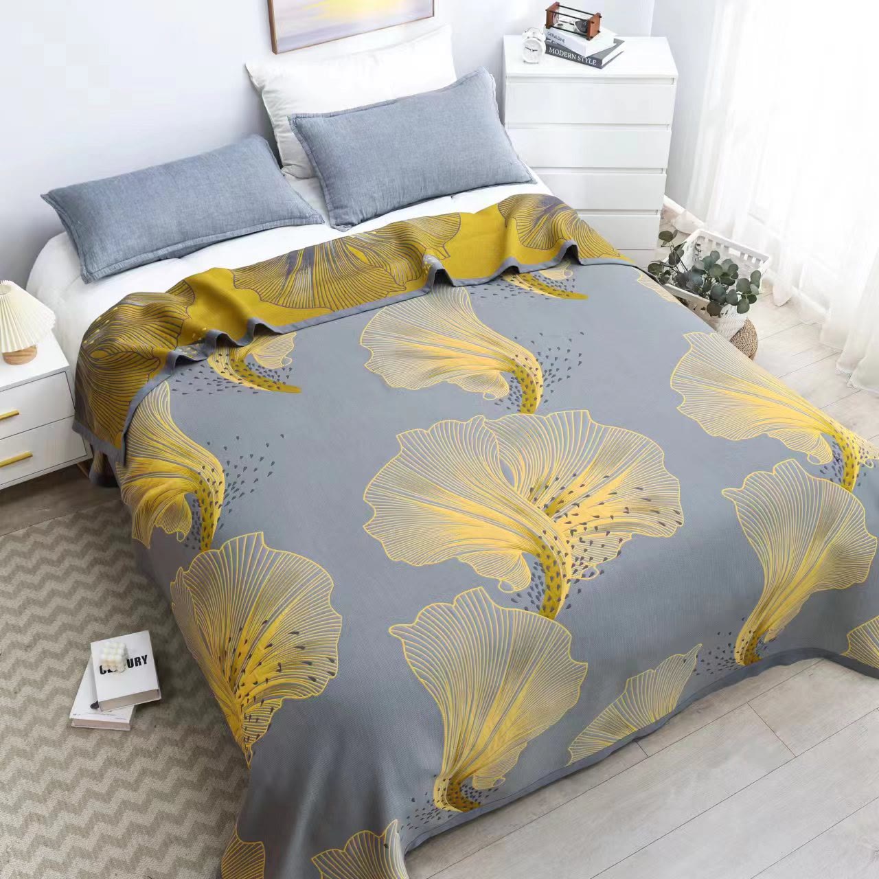 Reversible Cotton Quilt | Large Leaf Pattern | Full/Queen/King Sizes