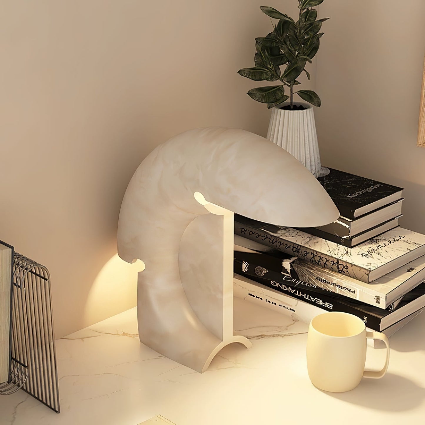 Elios Marble Table Lamp | Marble | White
