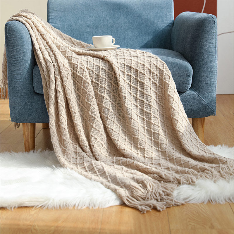 Knitted Prismatic Pattern Blanket | Acrylic Fiber | 127cm x 152cm