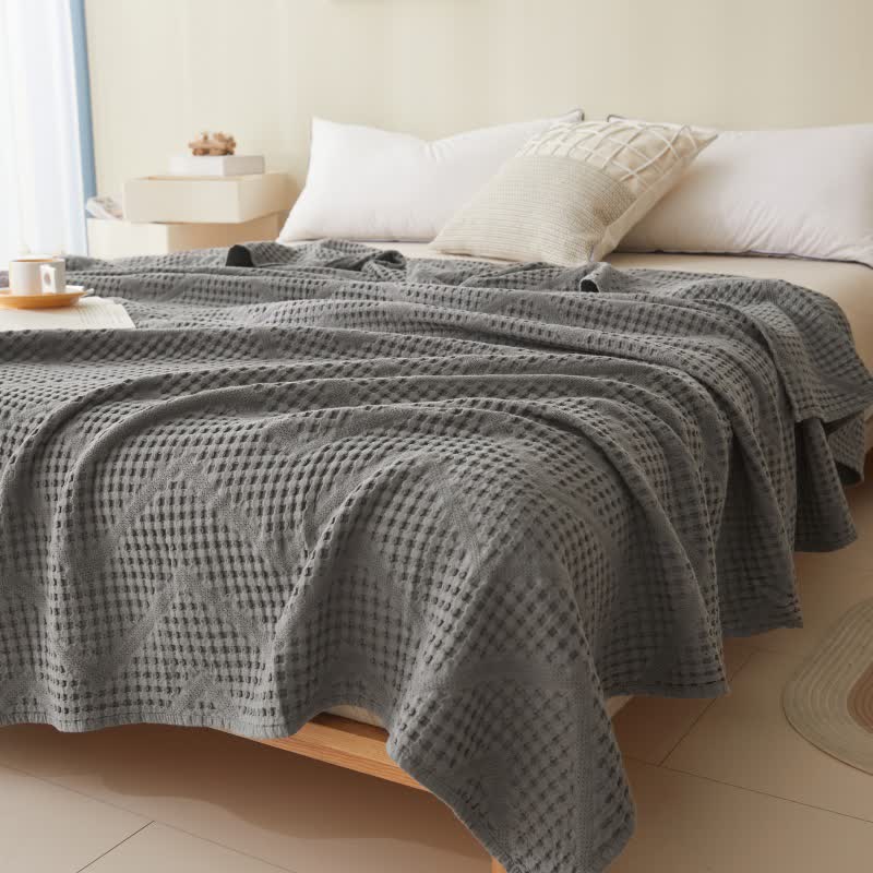 Organic Cotton Waffle Quilt | Eco-Friendly & Moisture Absorbent | Full/Queen Size