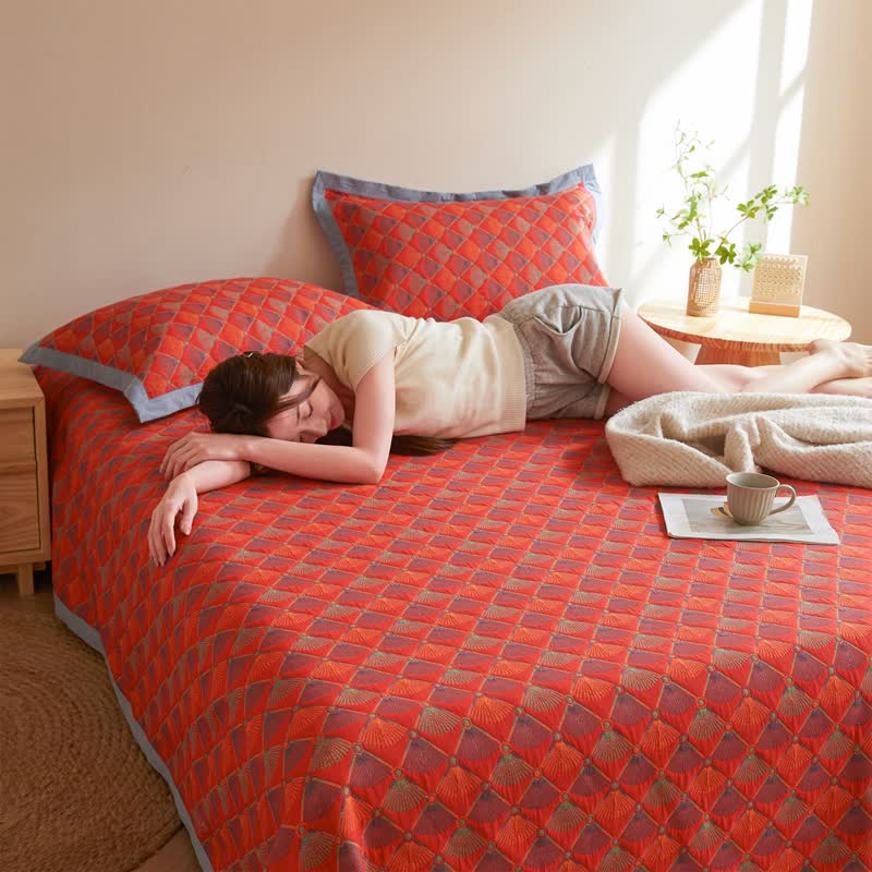 Cotton Gauze Quilt | Organic Cotton with Peacock Tail Design | Full/Queen Size Options