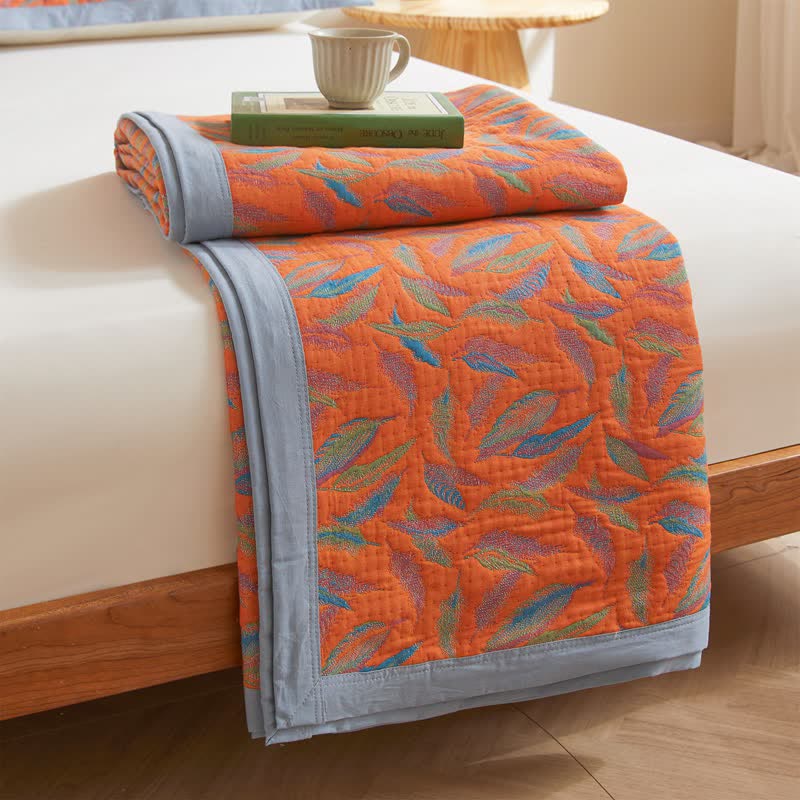 Cotton Gauze Quilt | Reversible Feather Design | Full/Queen Size