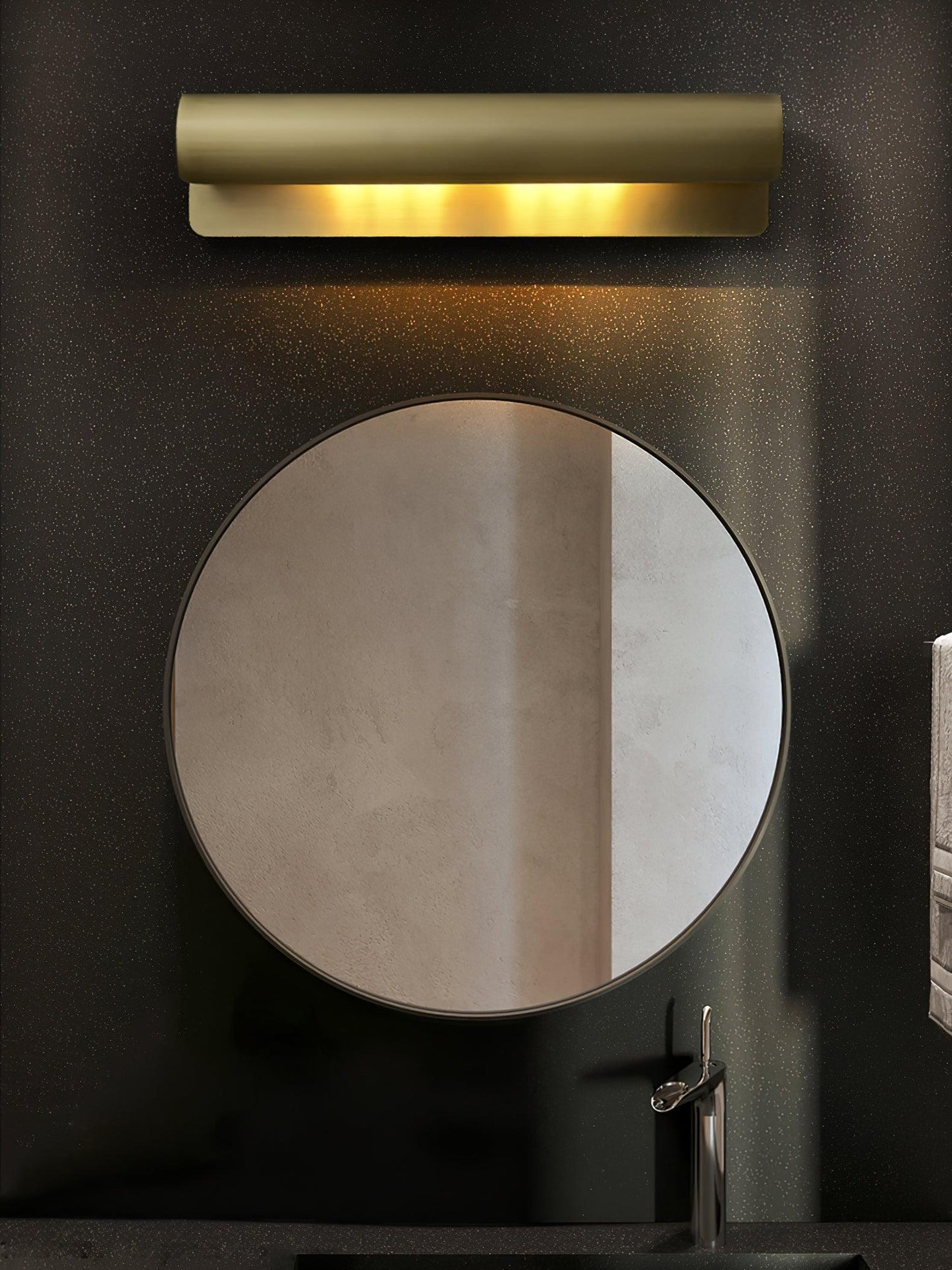 Accord Wall Sconce | Brushed Brass | Indoor Lighting