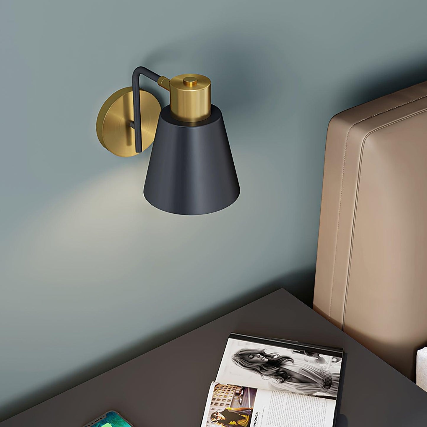 Adjustable Wall Lamp | Metal | Black & Gold