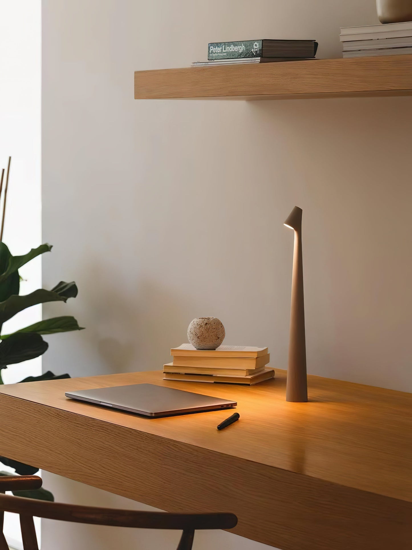 Africa Portable Table Lamp | Metal & Acrylic | Rechargeable, 4 Colors