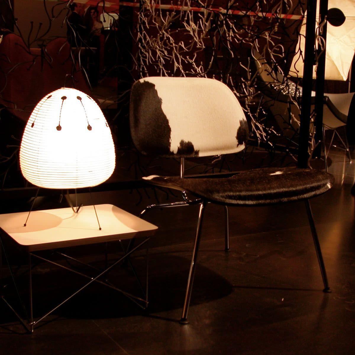 Akari Paper Table Lamp | Mulberry Rice Paper & Metal | 26cm, 30cm, 40cm Sizes