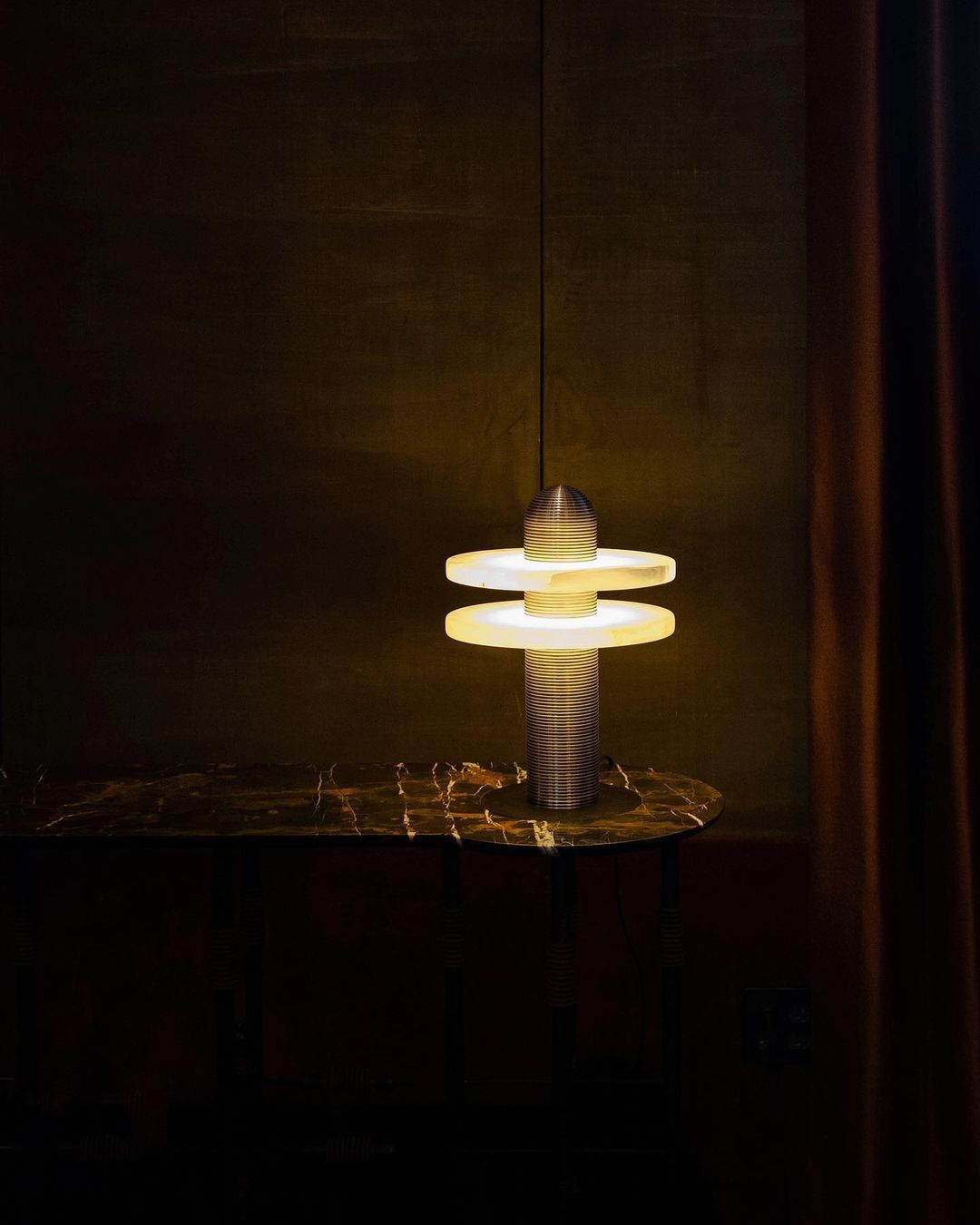Alabaster Comet Table Lamp | Metal & Alabaster | White, Gold or Black Finish