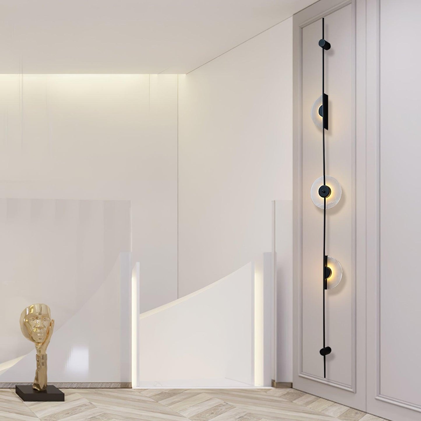 Alabaster Wall Sconce | Metal & Alabaster | Vertical