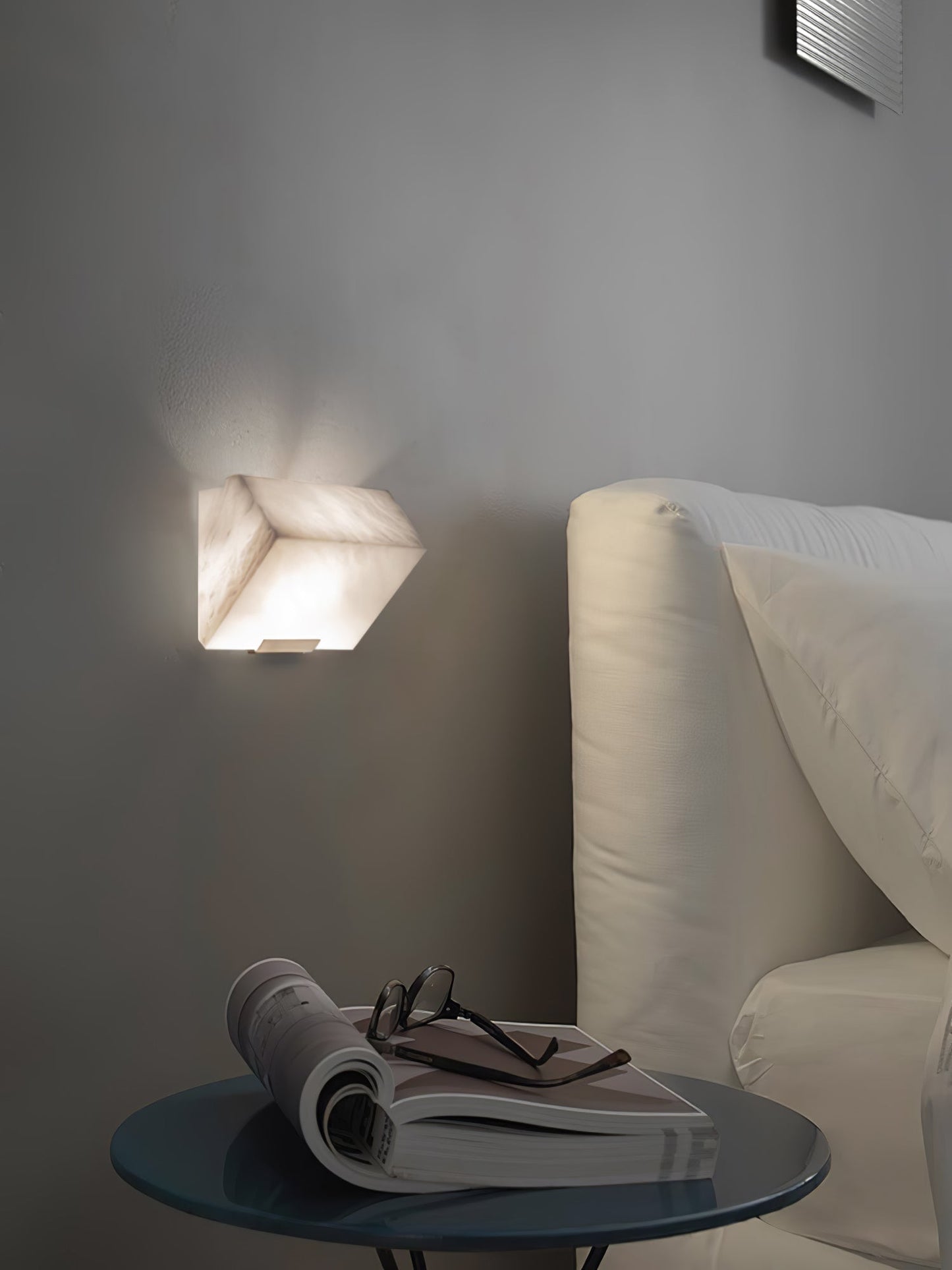 Alabaster Wall Lamp | White Alabaster & Metal | 2-Pack