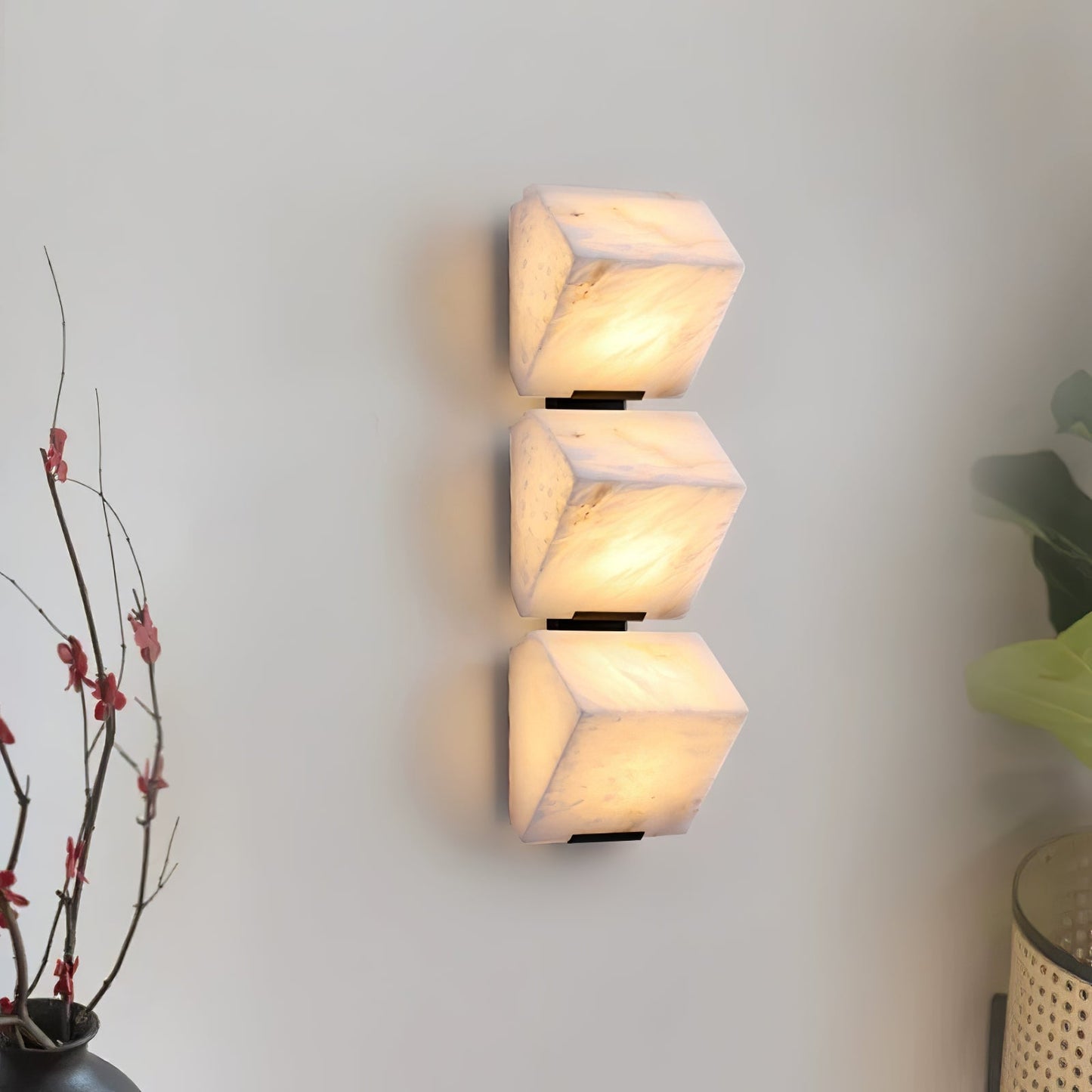 Alabaster Wall Lamp | White Alabaster & Metal | 2-Pack
