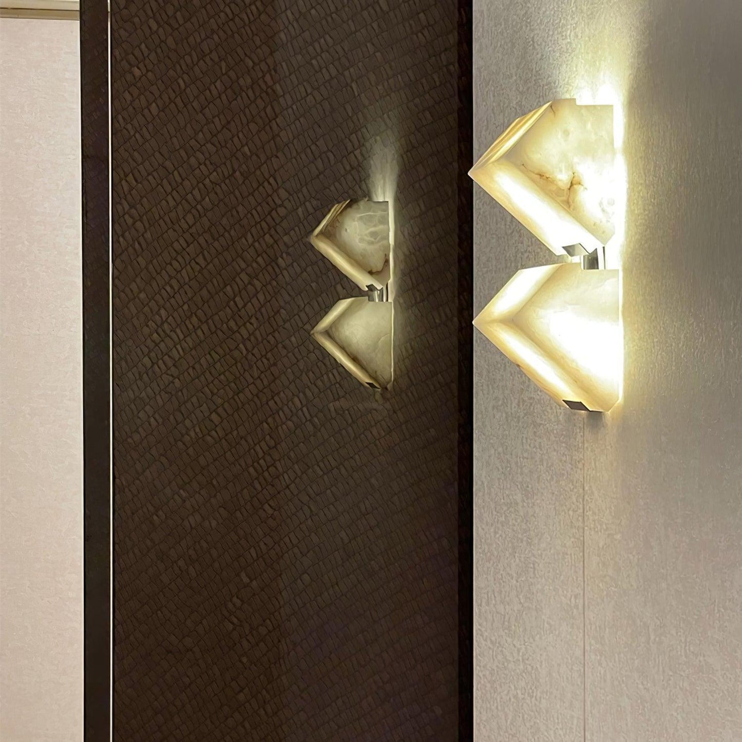 Alabaster Wall Lamp | White Alabaster & Metal | 2-Pack