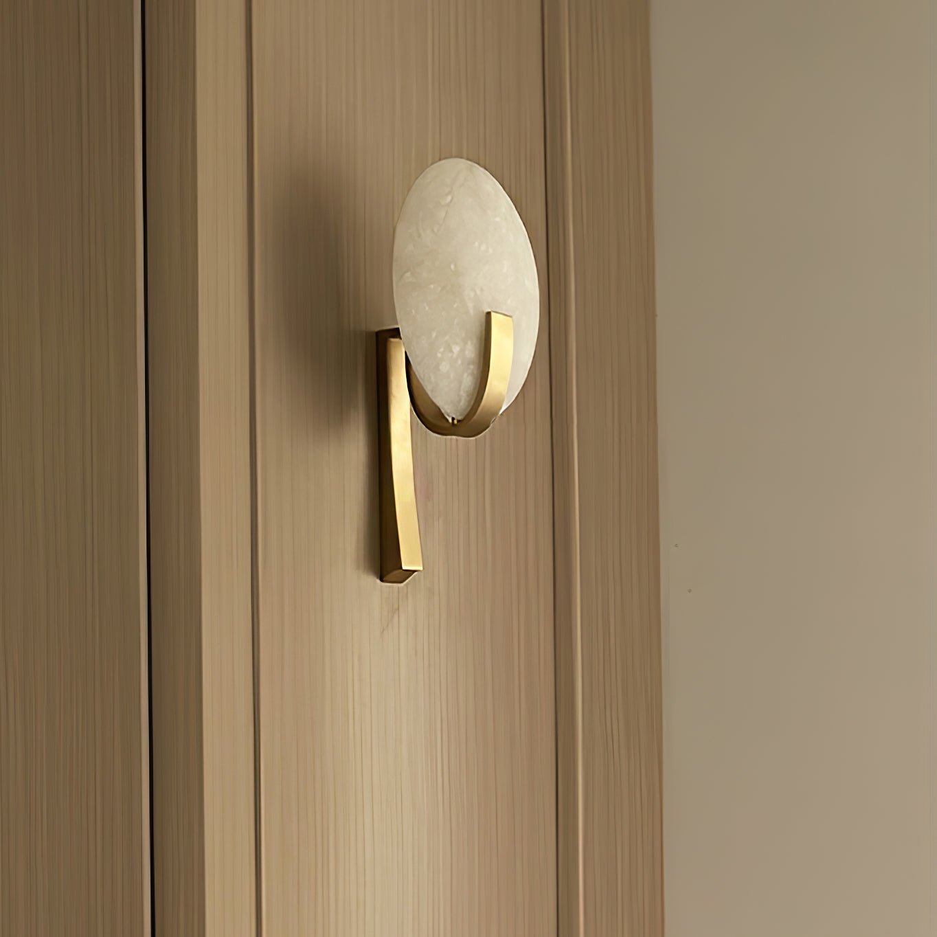 Alice Alabaster Wall Lamp | Metal & Alabaster | White Shade & Copper/Black Body