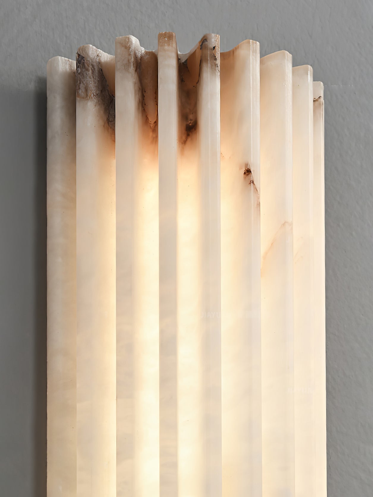 Alvia Alabaster Wall Light | Alabaster | White