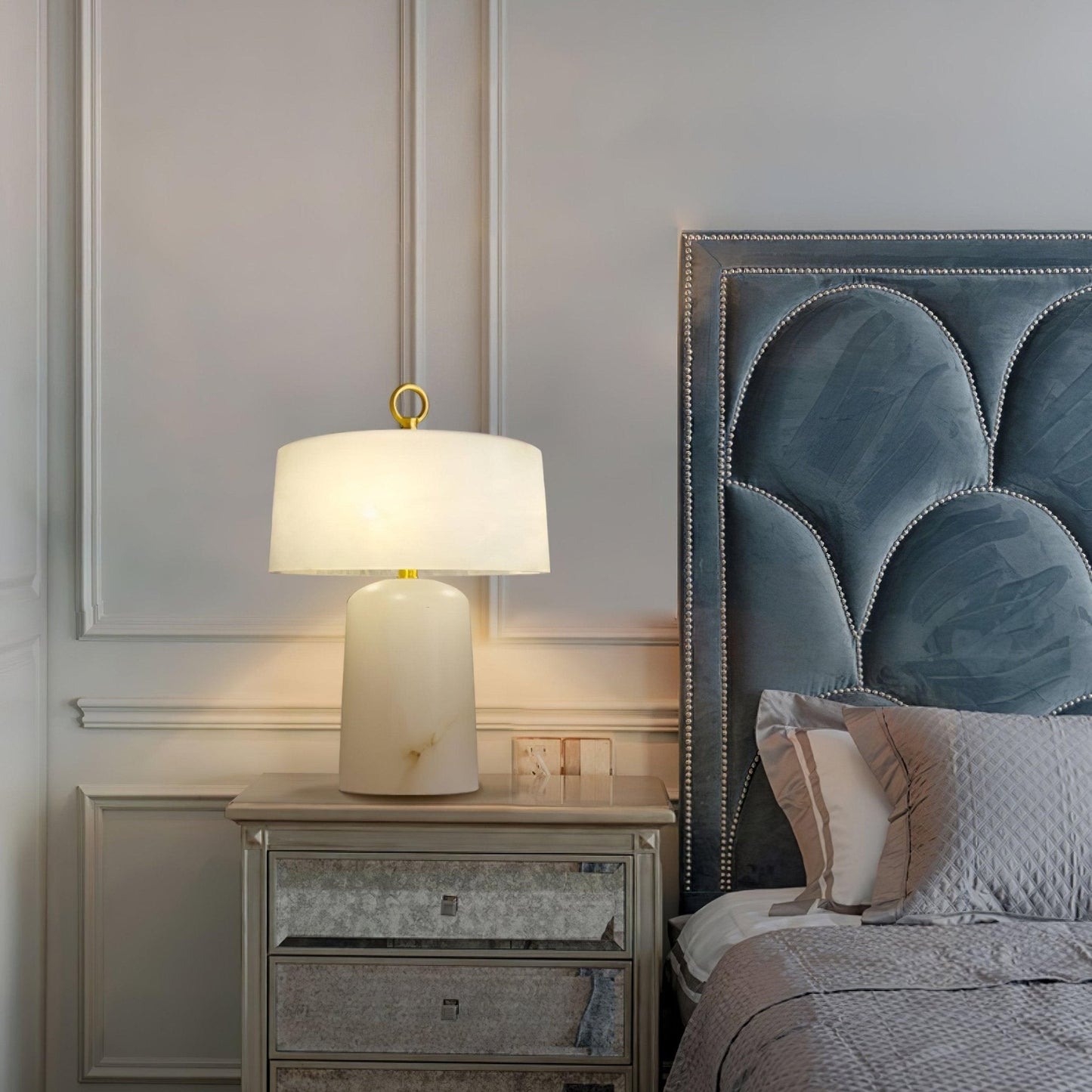 Aogashima Table Lamp | Marble & Brass | White & Brass