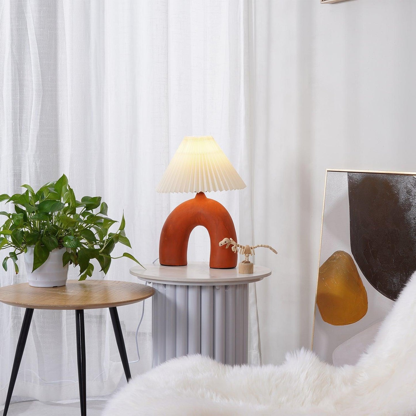 Arched Table Lamp | Ceramic | Skin, Beige
