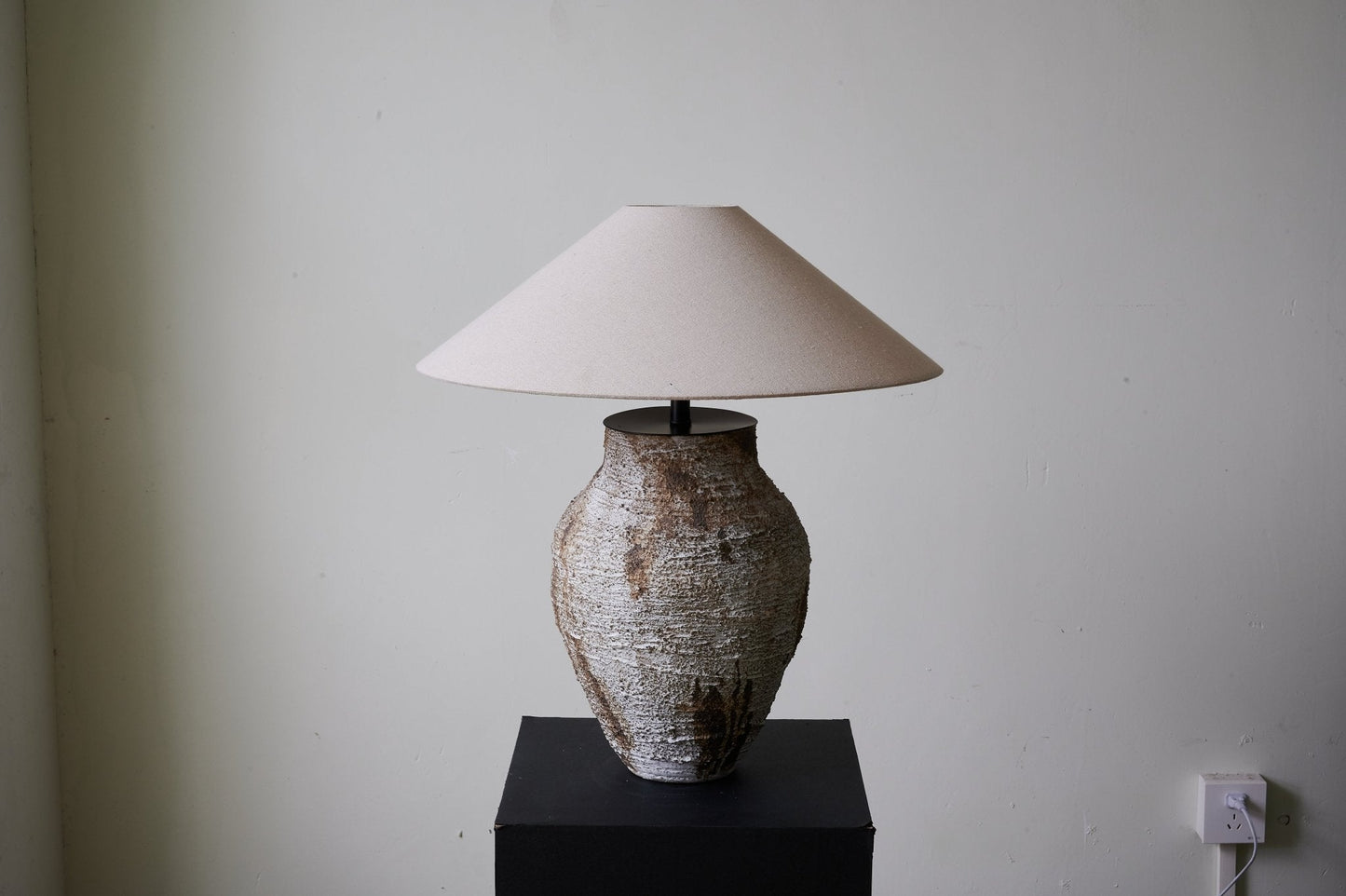 Arden Table Lamp | Textured Clay | Beige Shade