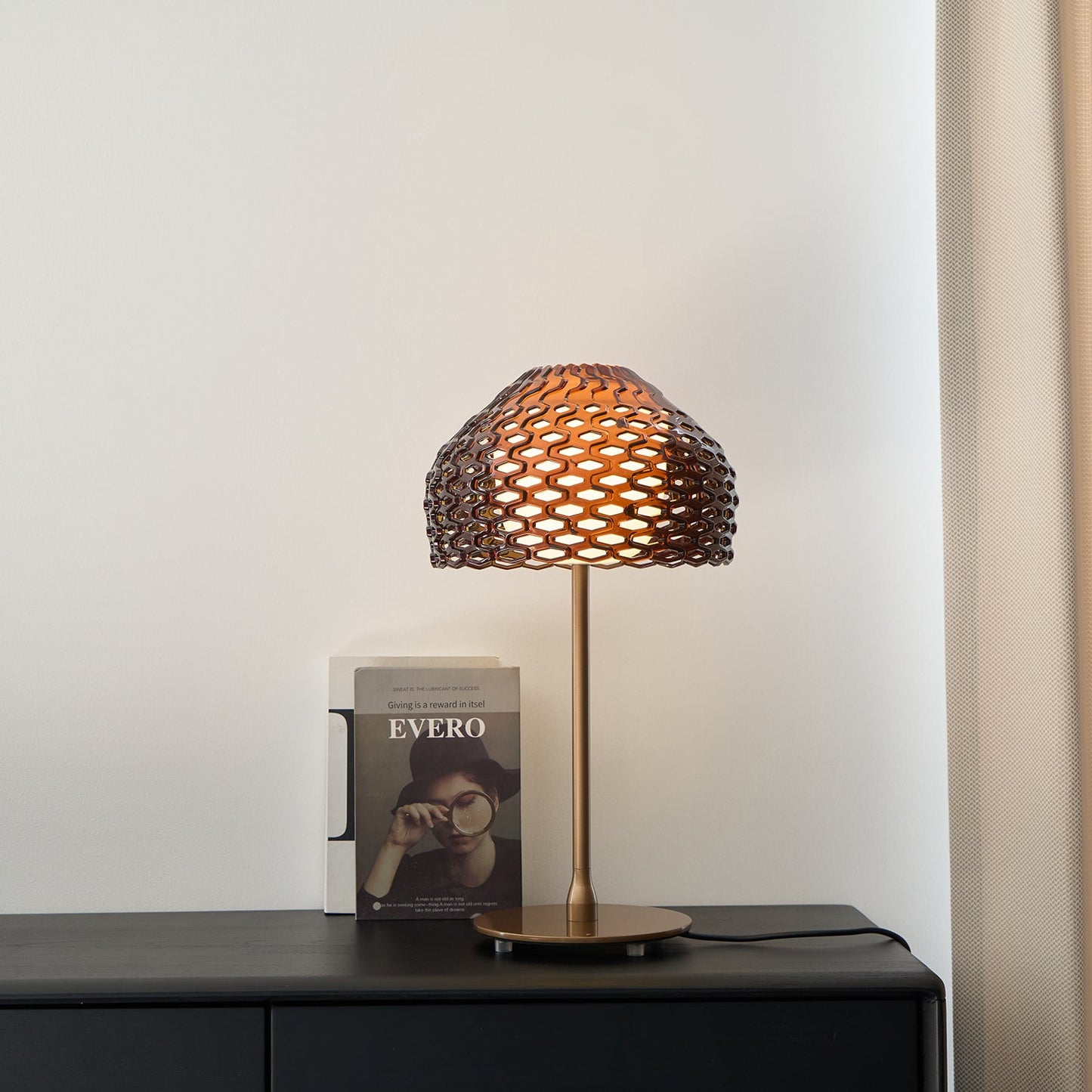 Armadillo Table Lamp | Metal & Plastic | White or Brown