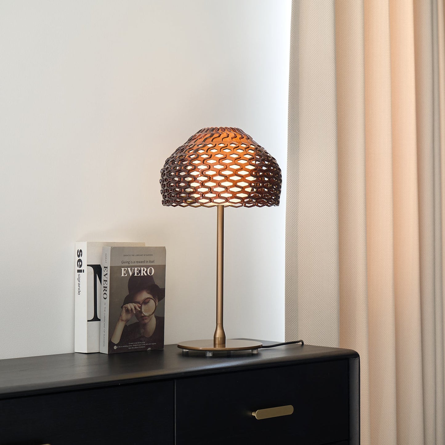 Armadillo Table Lamp | Metal & Plastic | White or Brown
