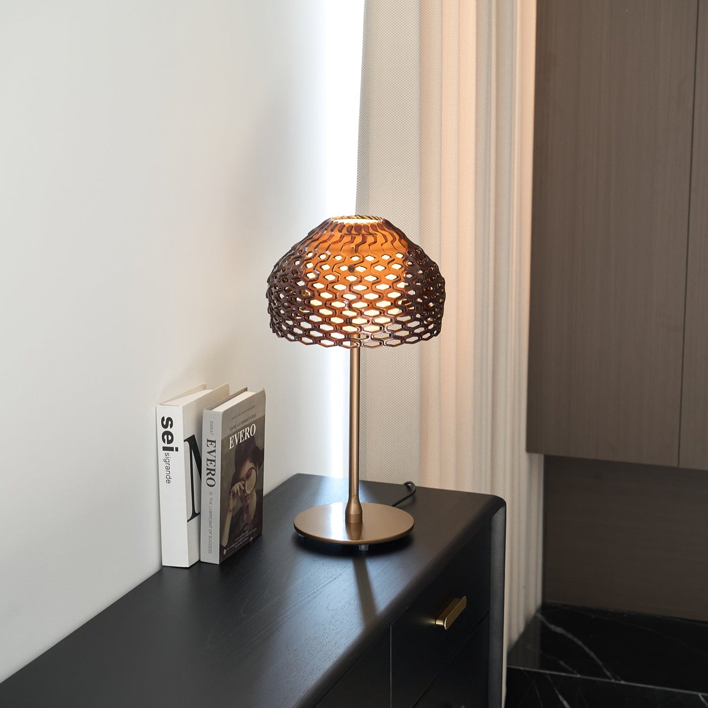 Armadillo Table Lamp | Metal & Plastic | White or Brown