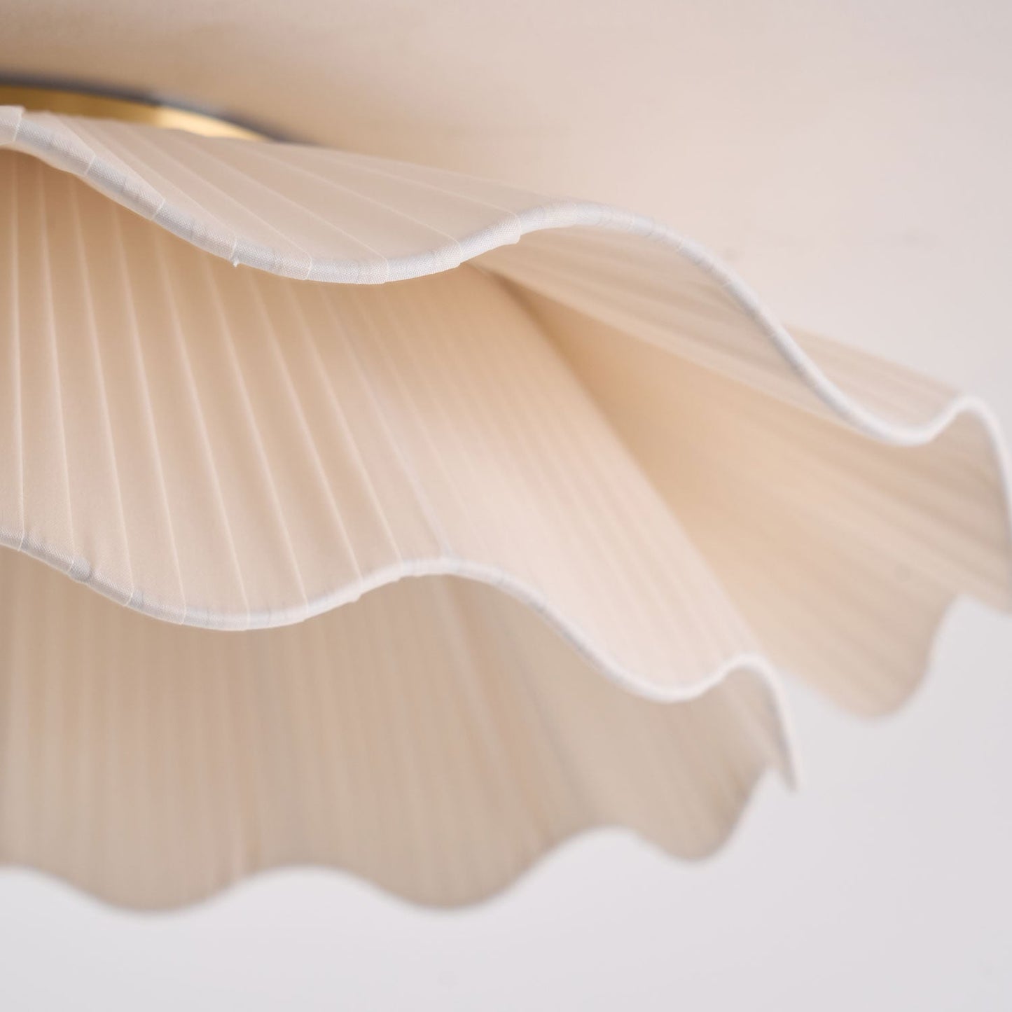 Arwen Fabric Wave Ceiling Lamp | Brass & Fabric | Beige