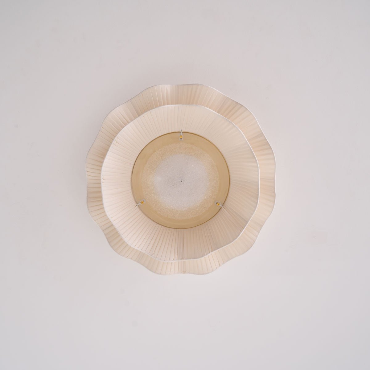 Arwen Fabric Wave Ceiling Lamp | Brass & Fabric | Beige