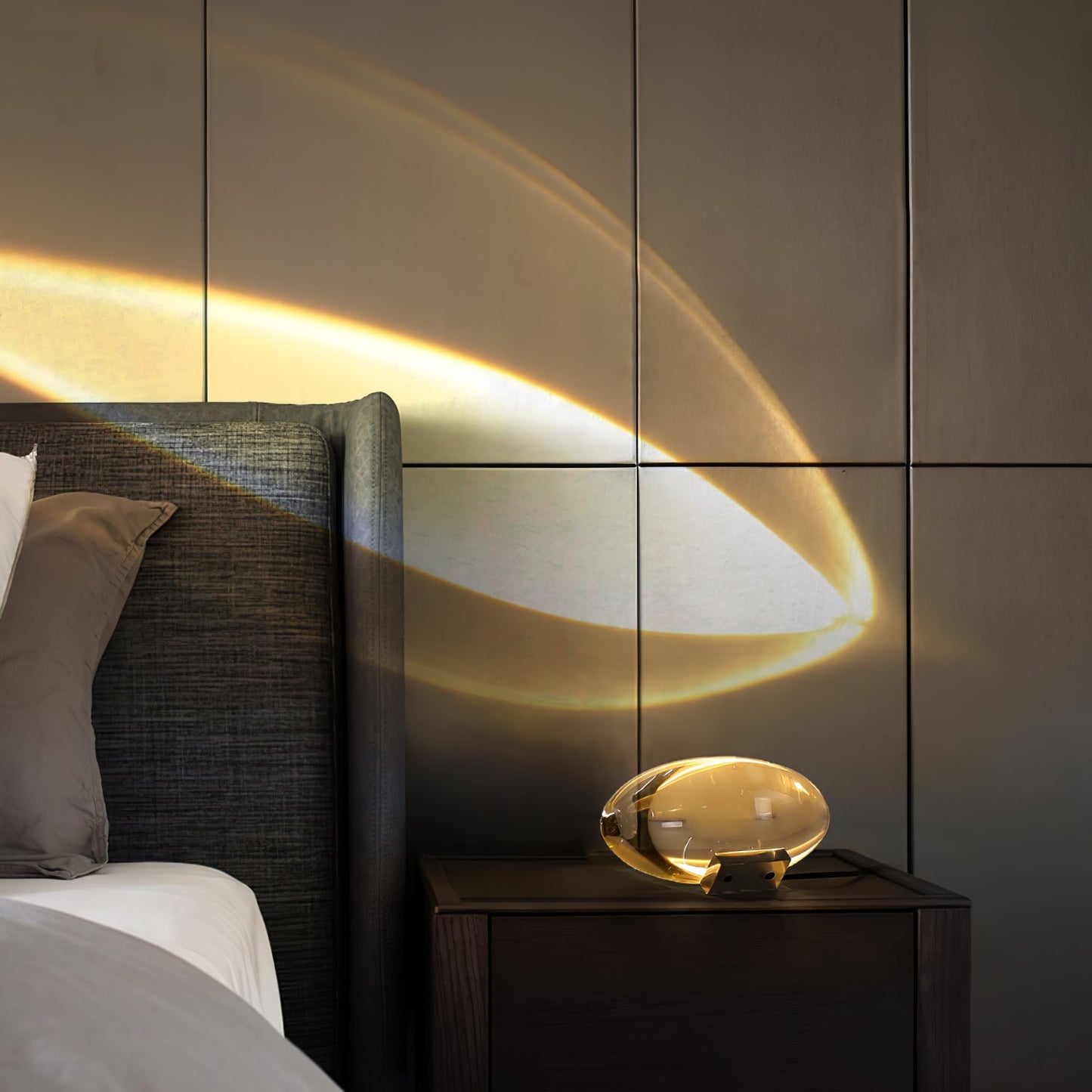Atman Table Lamp | Metal & Crystal | Chrome Finish