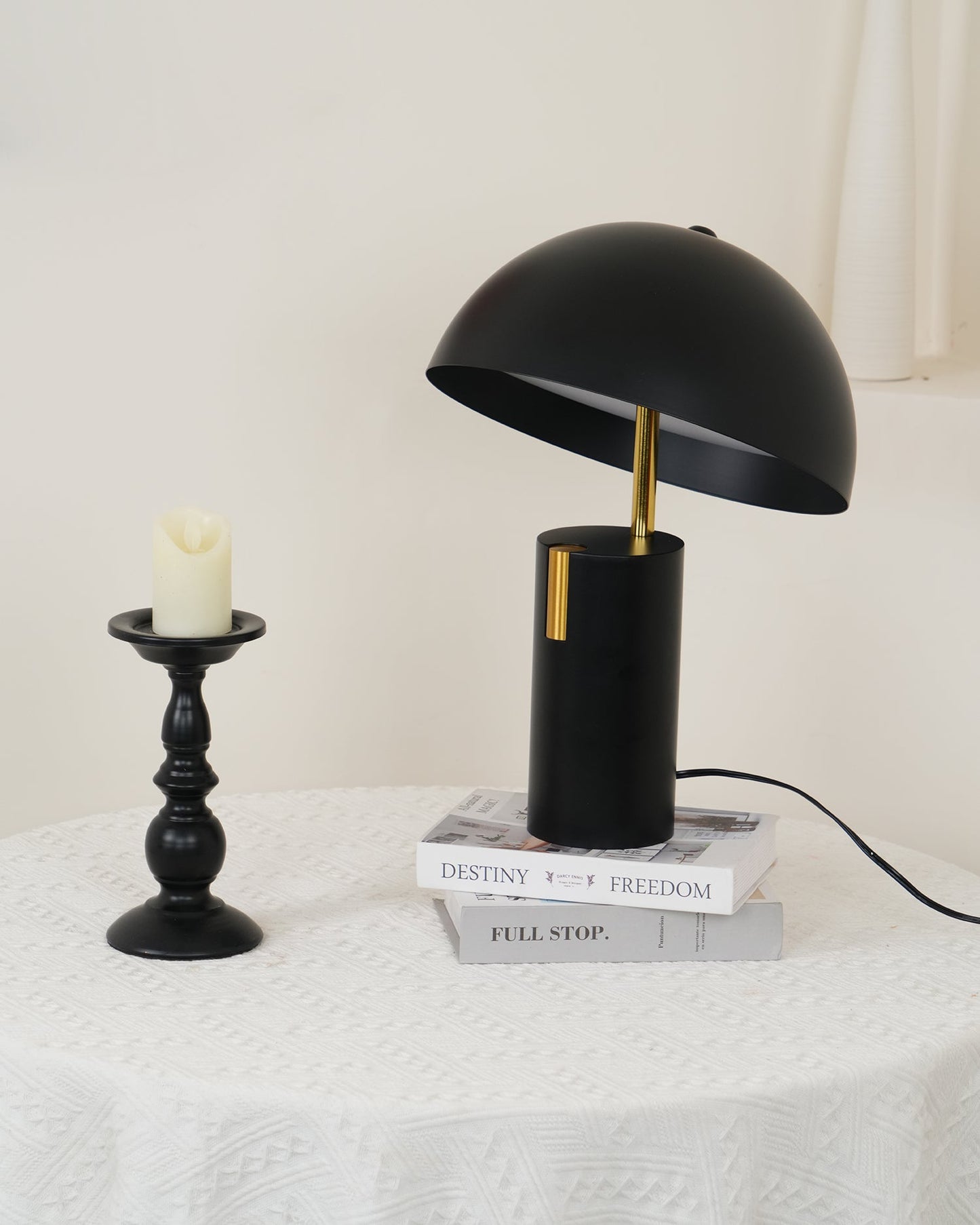 Avo Table Lamp | Iron, Stainless Steel, Glass | Black, White, Red