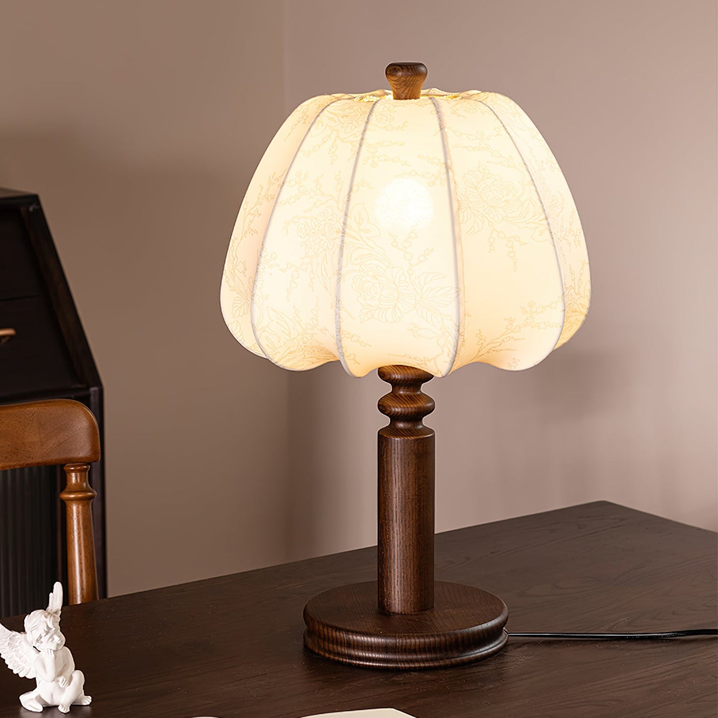 Bari Fabric Table Lamp | Vintage Design | Walnut & Beige