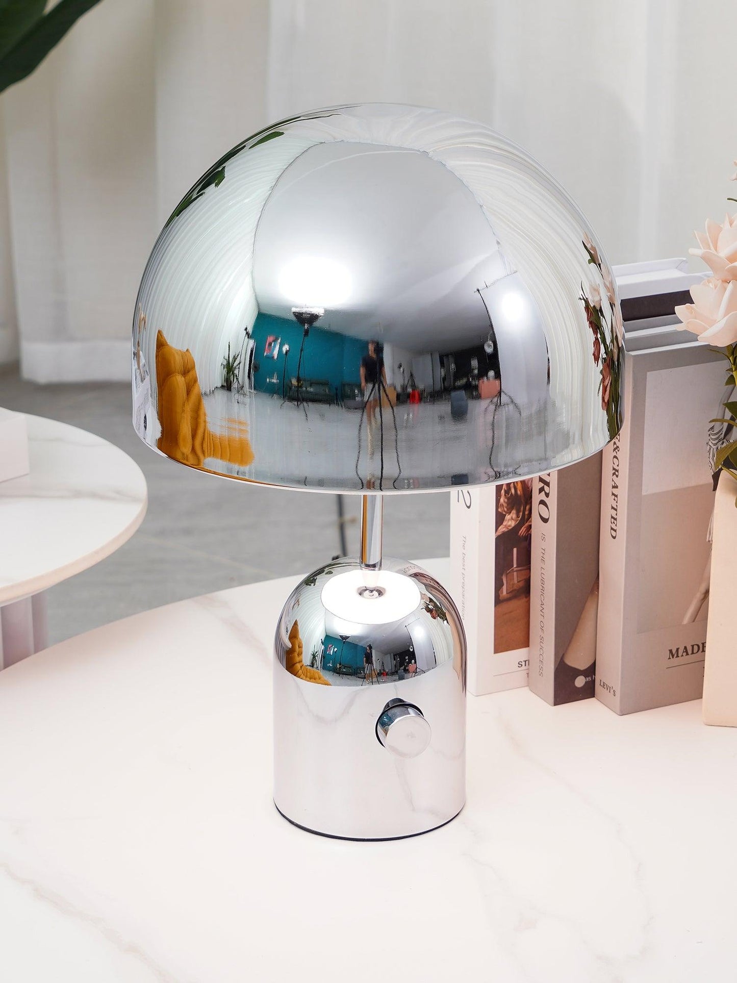 Bell Table Lamp | Metal & Acrylic | Gold, Rose Gold, Chrome