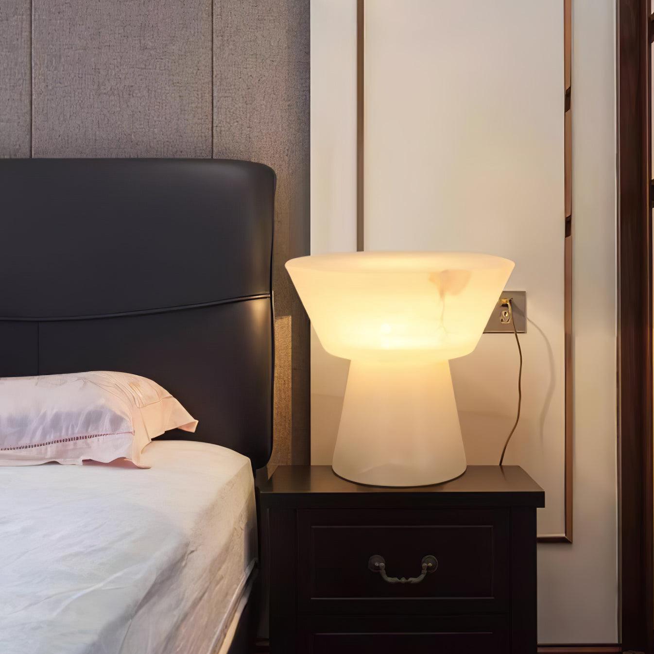 Beta Marble Table Lamp | Brass & Marble | White