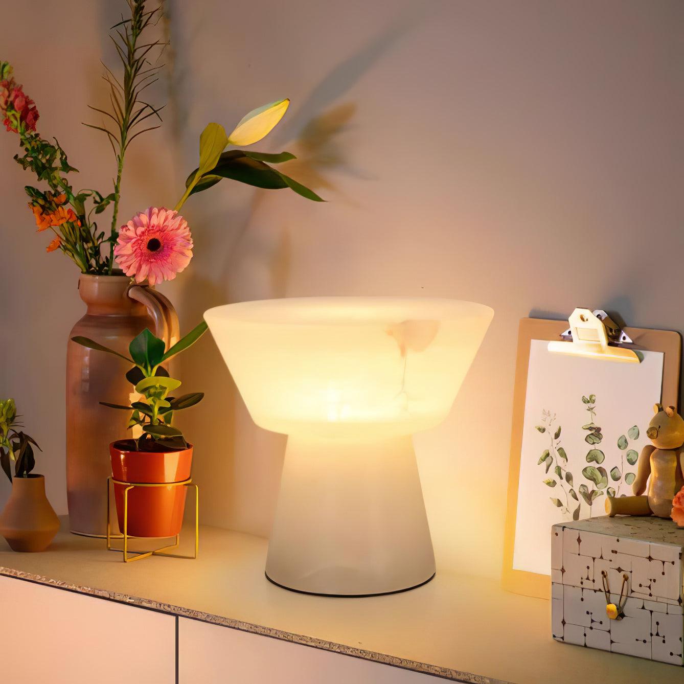 Beta Marble Table Lamp | Brass & Marble | White
