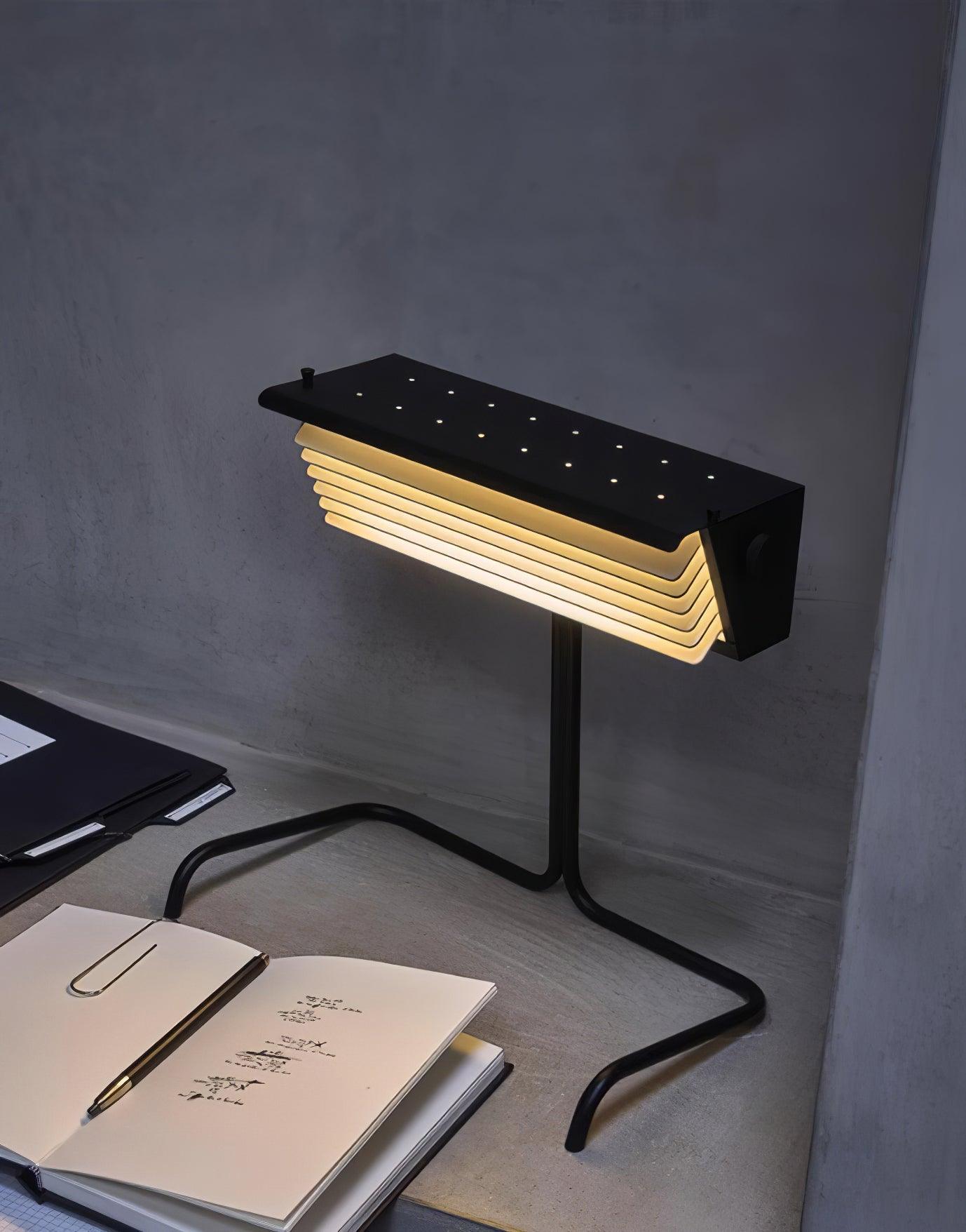 Xalor Table Lamp | Metal | Black and White